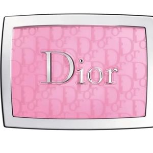 Dior Backstage Rosy Glow Blush 001 Pink. 🥰😍Host pick💢💫💥 BACK IN STOCK.
